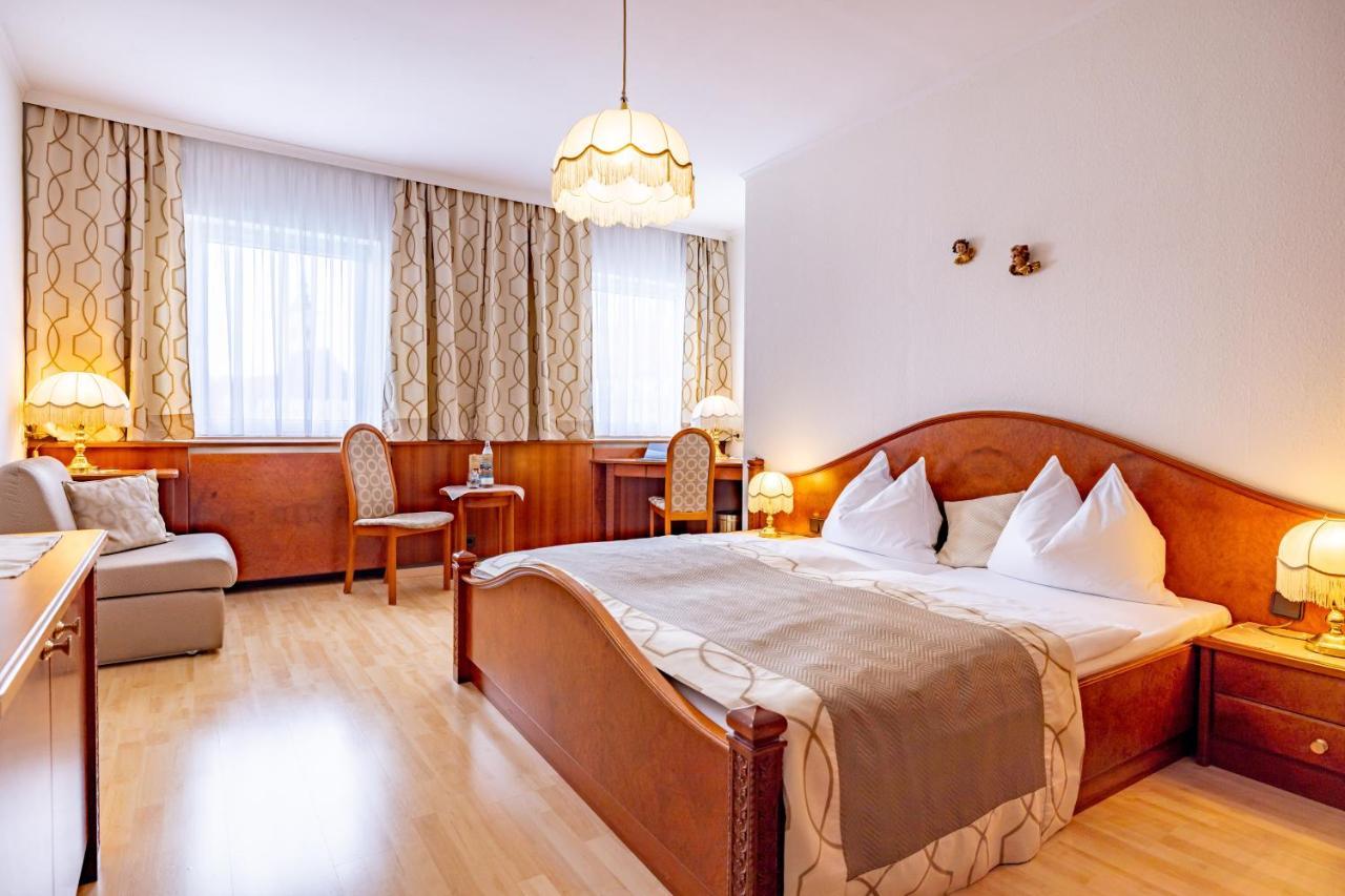 Hotel-Restaurant Minichmayr シュタイアー エクステリア 写真